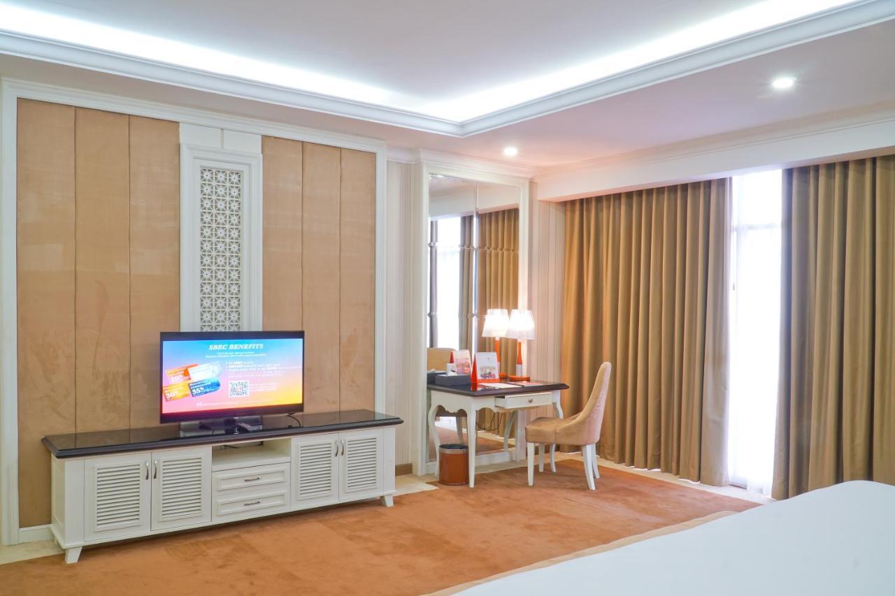 สวิส-เบลโฮเต็ล ลัมปุง Hotel บันดาร์ ลัมปุง ภายนอก รูปภาพ